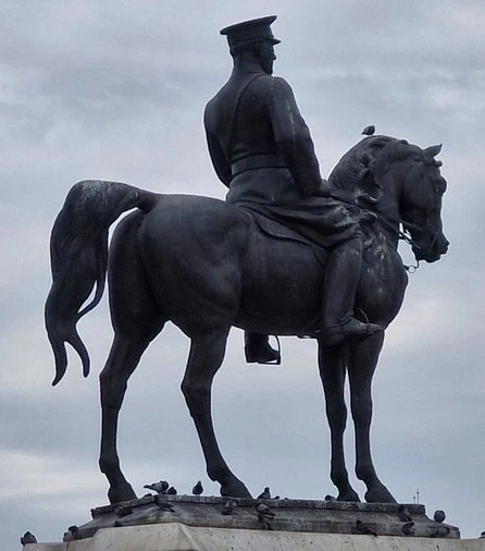 Atatürk Heykeli - Türkiye Ankara Görseli