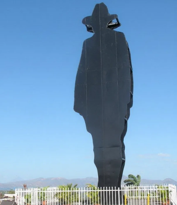 Augusto Sandino Statue - Nicaragua Managua Image