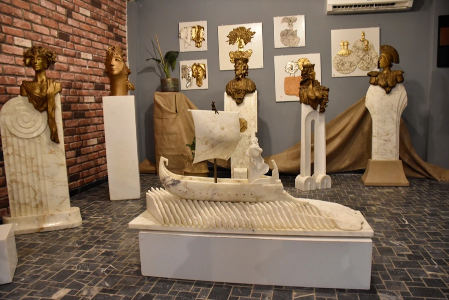 Sculpture Exhibition Image