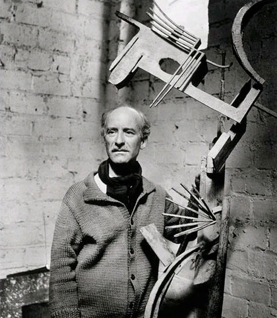 Julio González - İspanyol Heykeltıraş Görseli