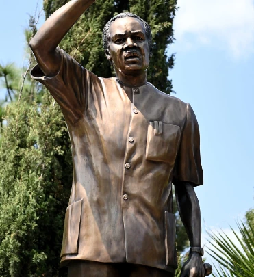 Julius Nyerere Heykeli - Tanzanya Dar es Salaam Görseli