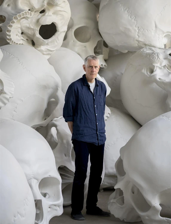 Ron Mueck - Australian Sculptor Image