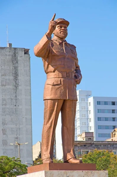 Samora Machel Statue - Maputo, Mozambique Image