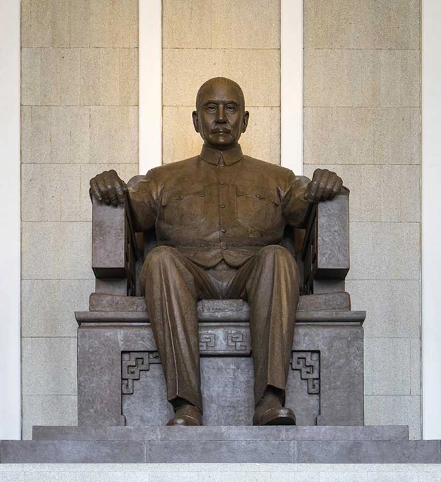 Sun Yat-sen Heykeli - Tayvan Taipei Görseli