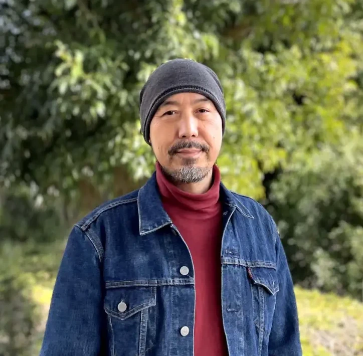 Toshiyuki Enoki - Japon Heykeltıraş Görseli