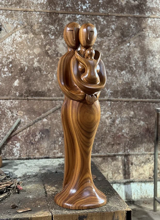Ahşap Heykel Görseli