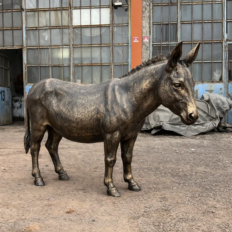 Donkey Sculpture Image