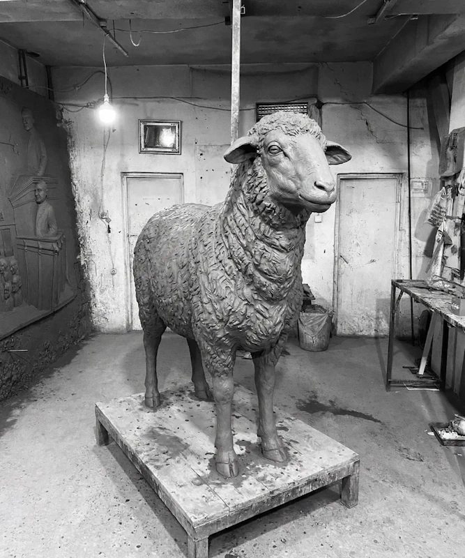 Koyun Heykeli Görseli