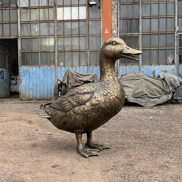 Duck Sculpture Sample Image