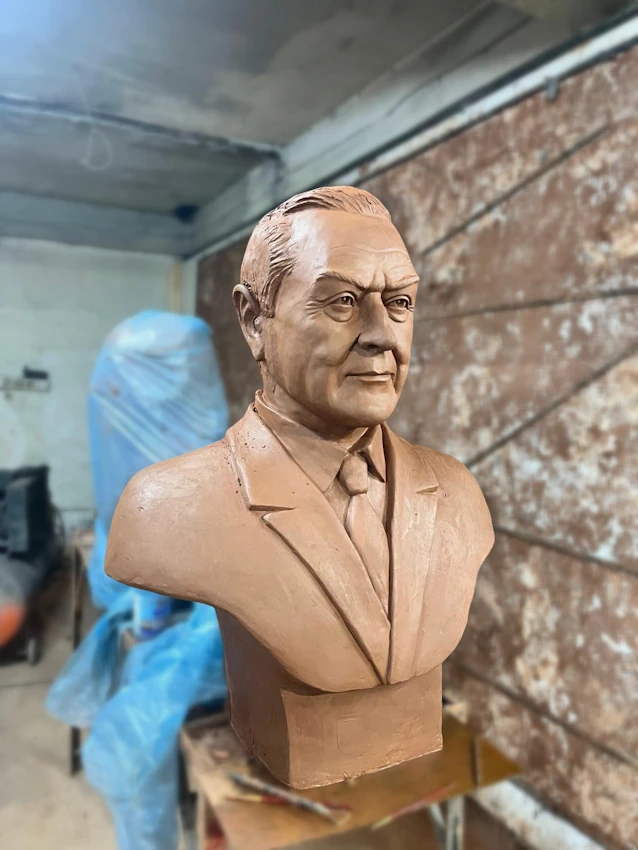 Haydar Aliyev Büst Heykeli Kurulum Büst Heykeller