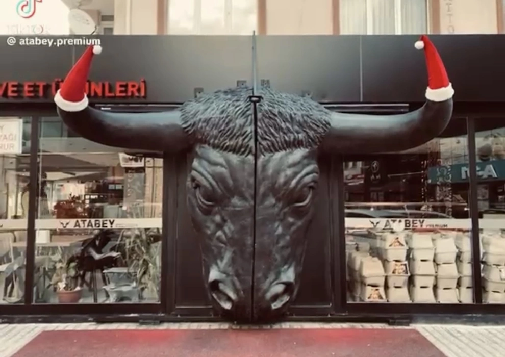 Boğa Başı Dekoratif Kapı Heykeli Kurulum Rölyef Heykeller