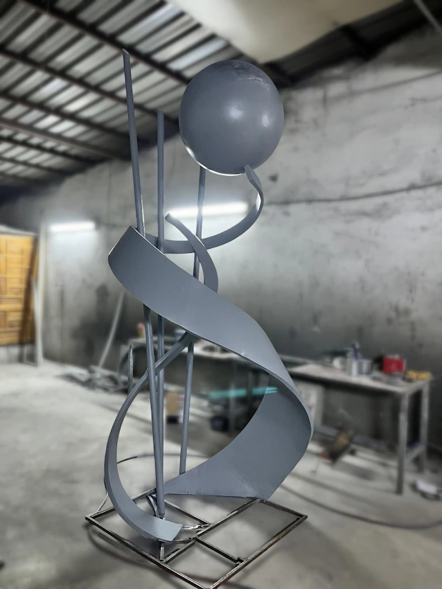 Metal Heykel Kurulum Dekoratif Heykeller