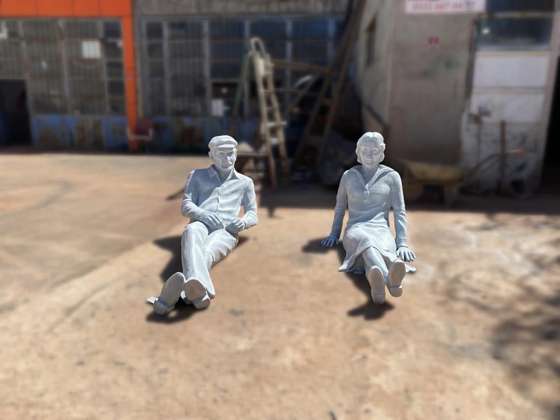 Bülent Ecevit ve Rahşan Ecevit Heykeli Kurulum Anıt Heykeller