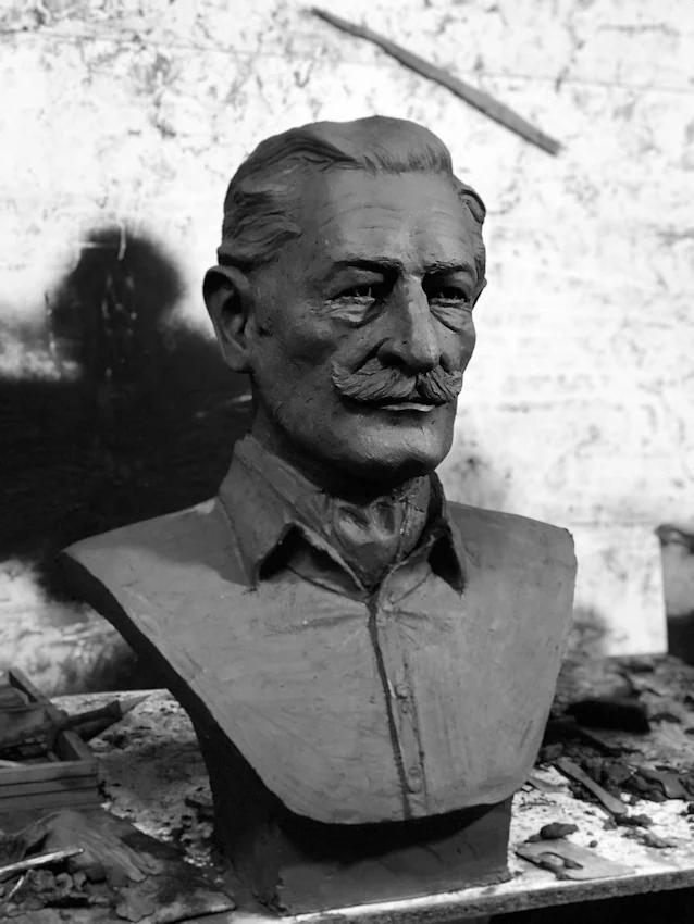 Suleyman Seba Sculpture Installation by Bust Sculptures