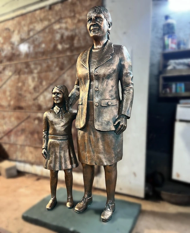 Türkan Saylan Heykeli Satın Alım İşi