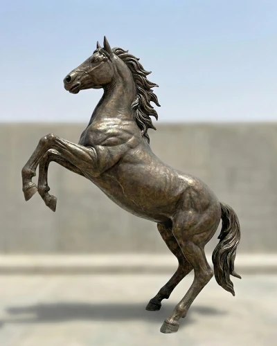 Rearing bronze horse statue for villa gardens and squares