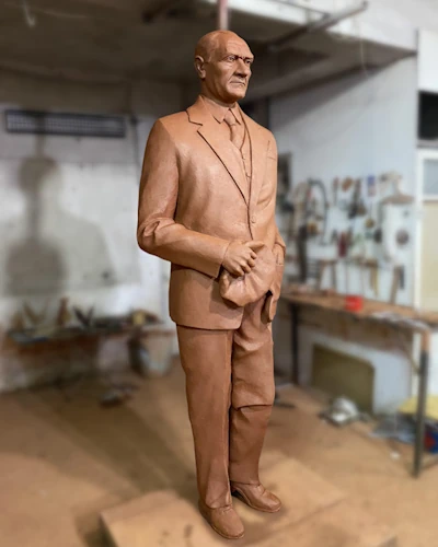 Big square Ataturk statue full-size outdoor statue
