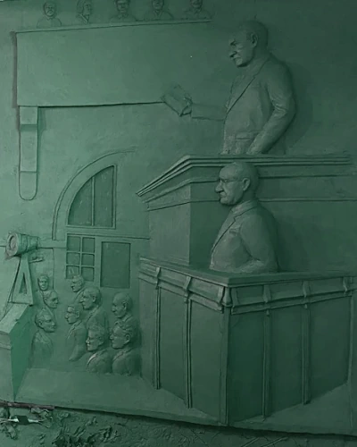 Republic relief sculpture, Atatürk and Grand National Assembly era scenes