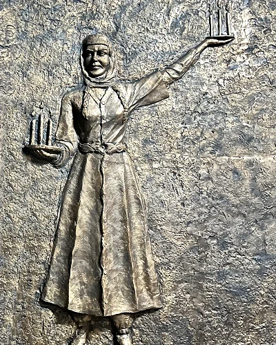 Elazığ'ın kültürel mirasını yansıtan rölyef duvar heykel